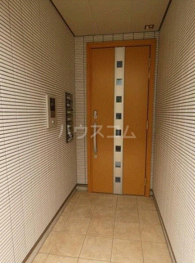 3/5 エントランス
