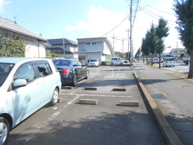 2/8 駐車場