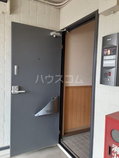 16/24 エントランス