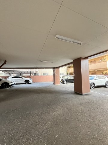 2/8 駐車場