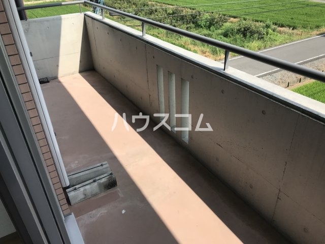 16/27 バルコニー