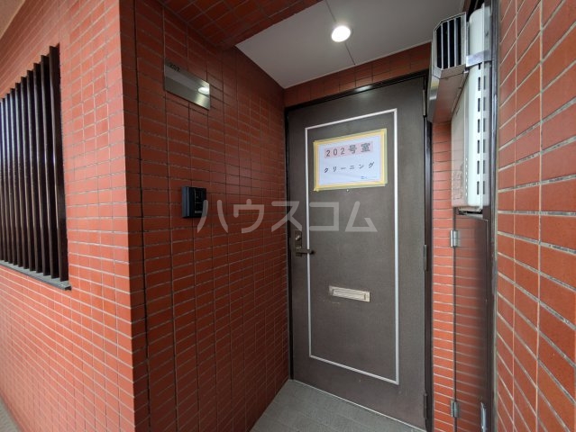 13/30 玄関