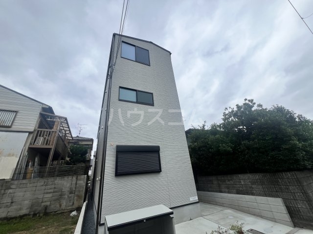 2/30 外観