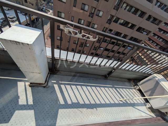 20/30 バルコニー