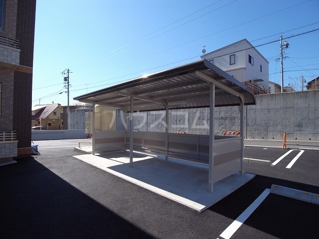 4/13 駐車場