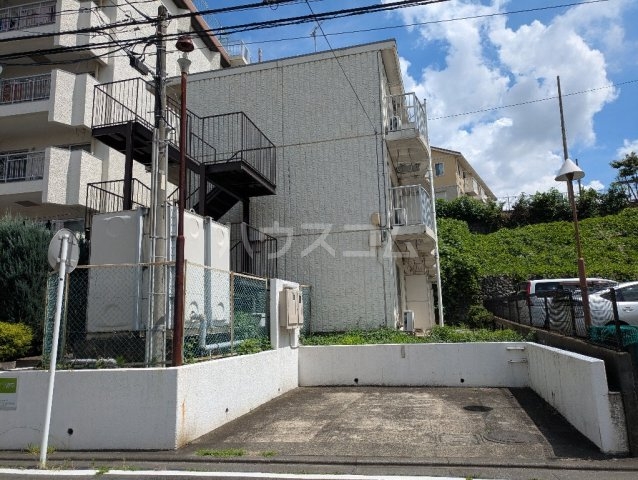 2/30 外観