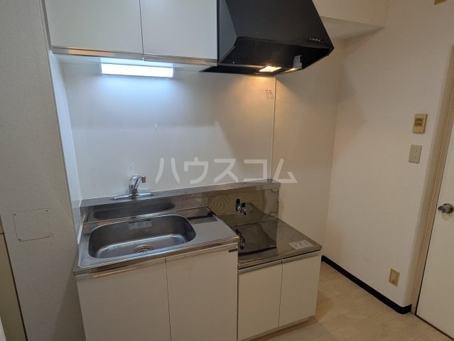 13/30 キッチン