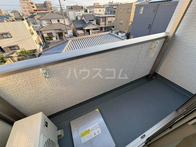 20/30 バルコニー