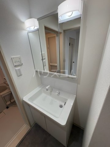 16/30 洗面
