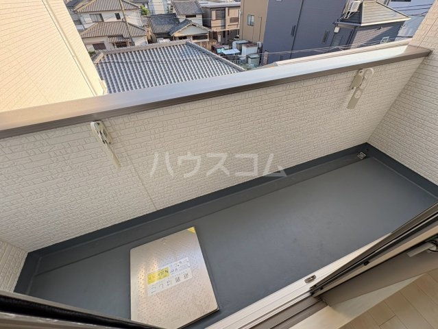 21/30 バルコニー