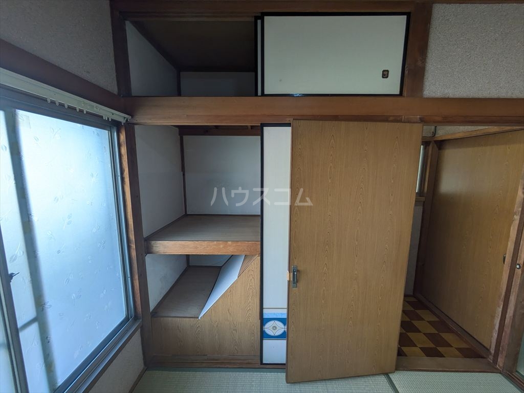 13/30 収納