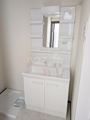 13/30 洗面