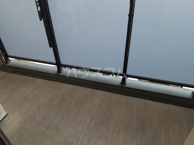16/23 バルコニー