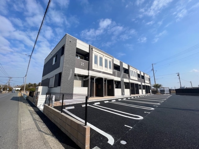 23/30 駐車場