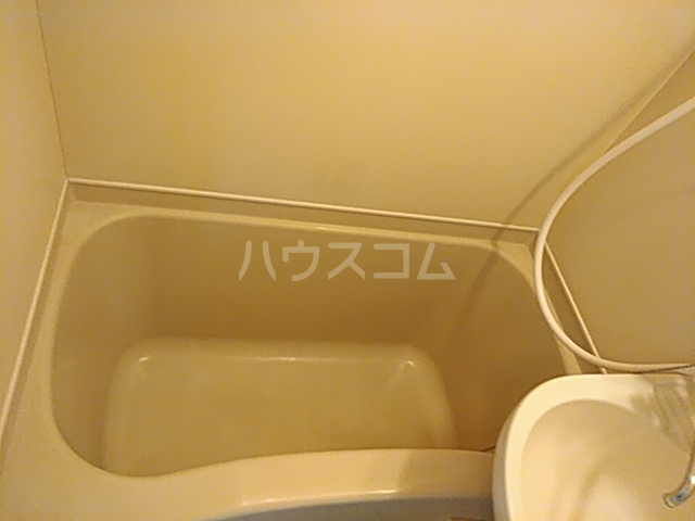 14/30 浴室
