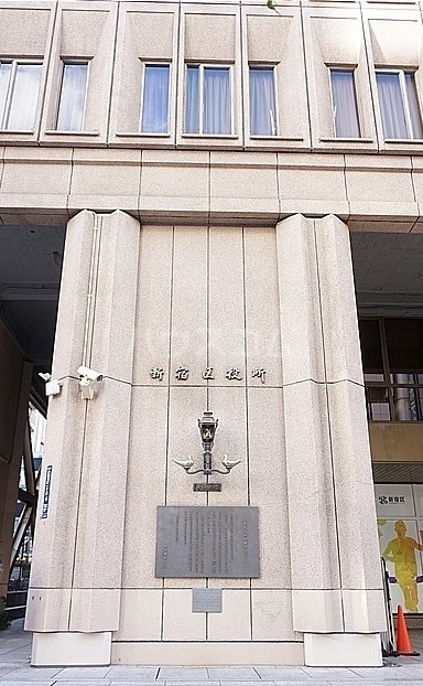 2/25 外観