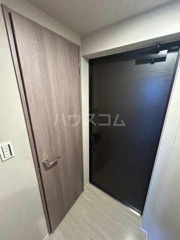 14/29 玄関