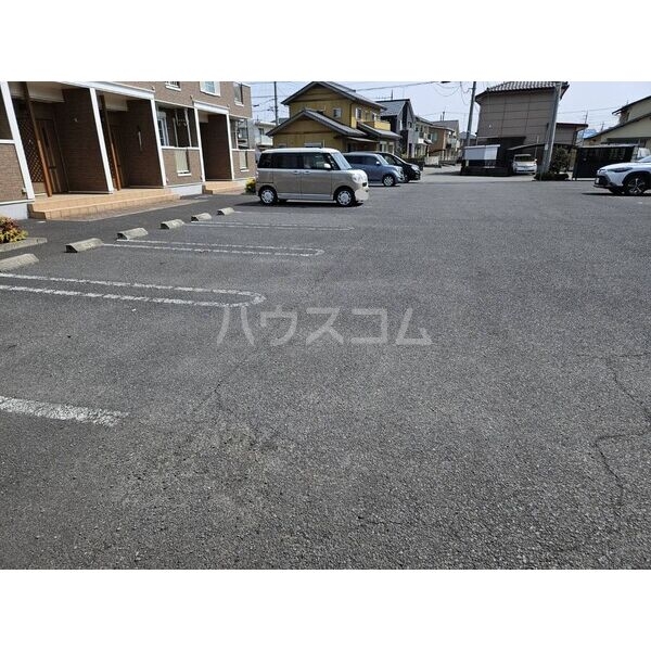 2/11 駐車場