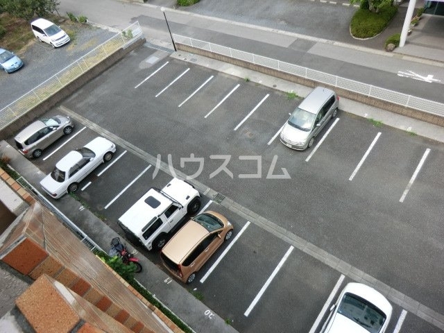 15/25 駐車場