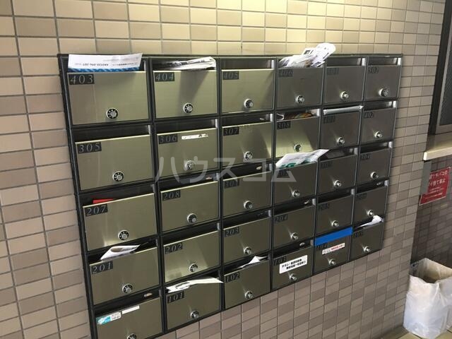 2/6 エントランス