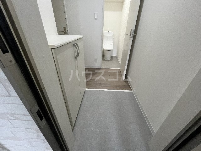 13/30 玄関