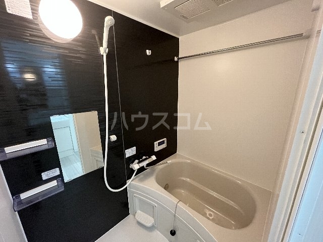 16/30 浴室