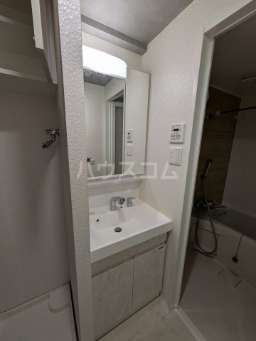 15/30 洗面