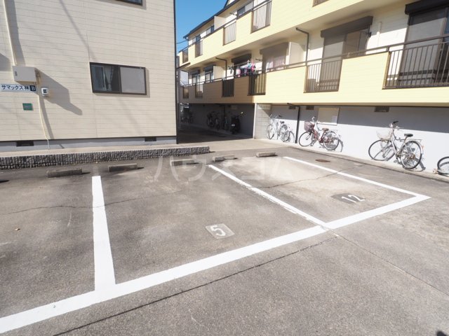 2/9 駐車場