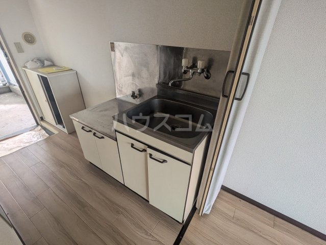 15/30 キッチン