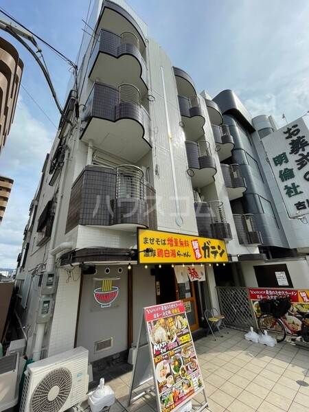 1/8 外観