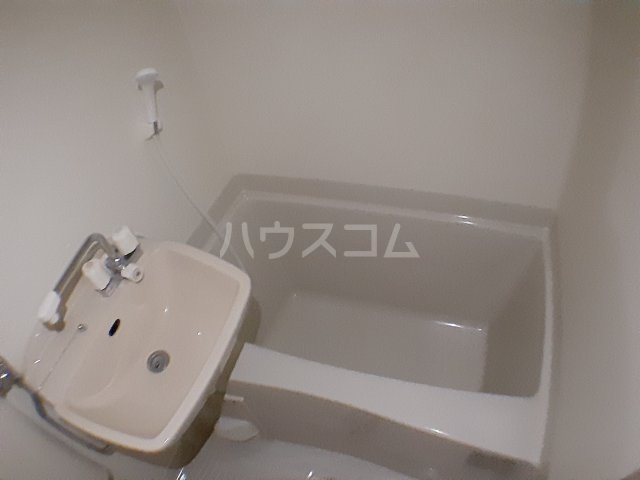 15/30 浴室