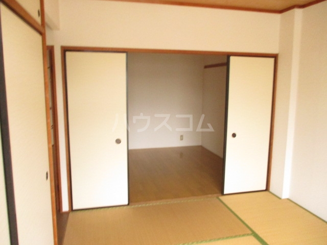 13/30 室内