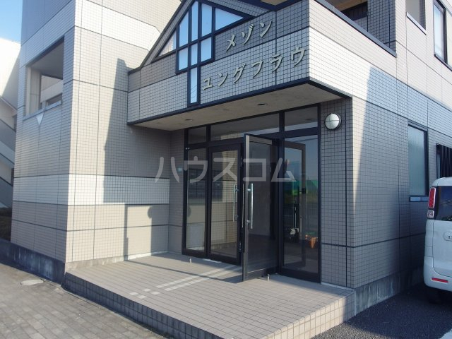 19/29 エントランス