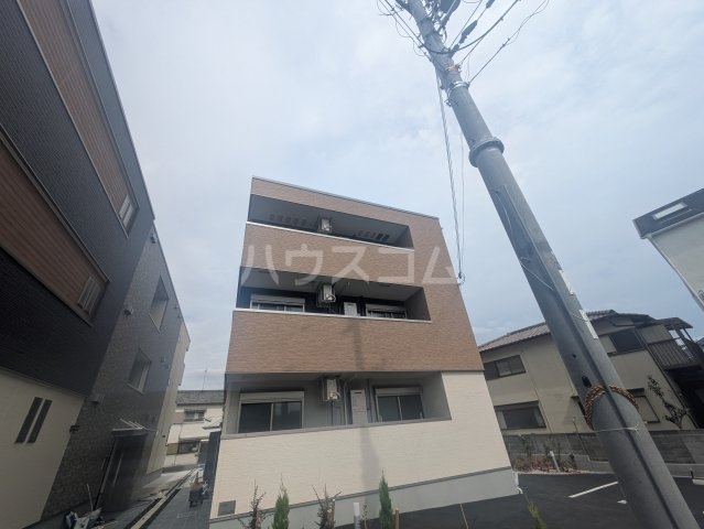 2/30 外観
