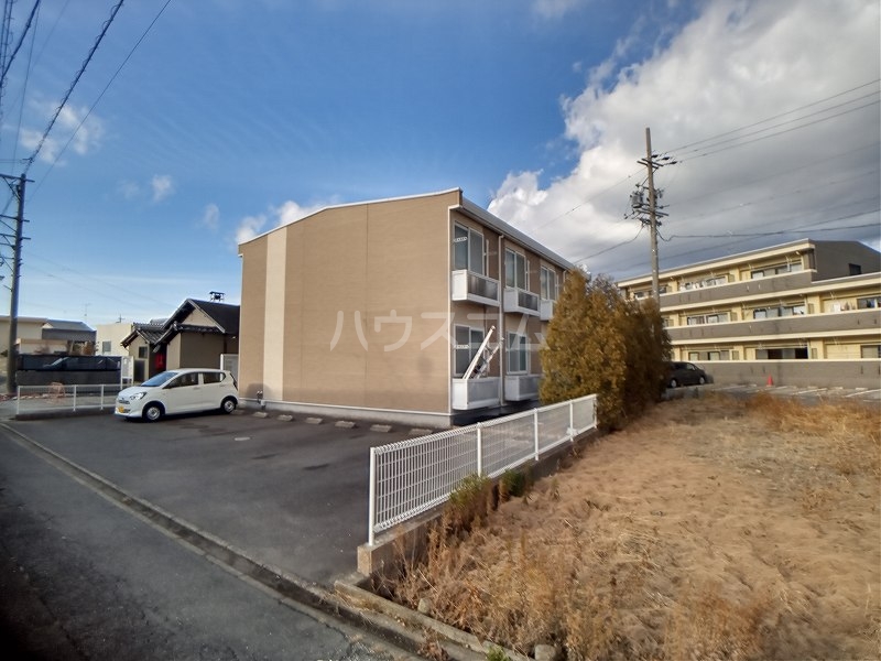 14/15 駐車場