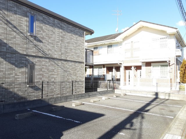 22/26 駐車場