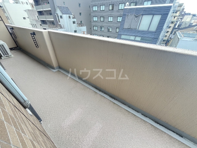 18/30 バルコニー