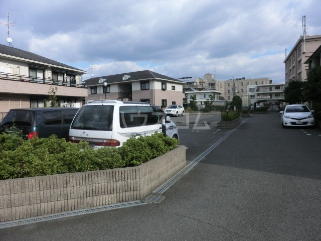 15/22 駐車場