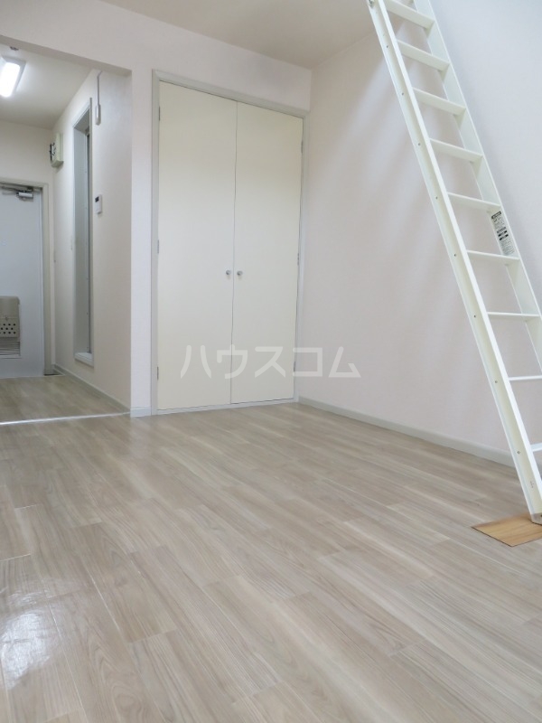8/30 寝室