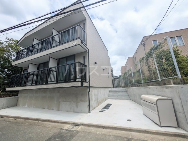 2/25 外観