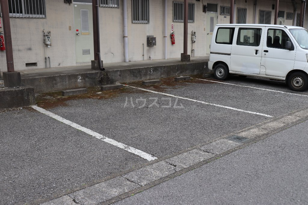 2/8 駐車場