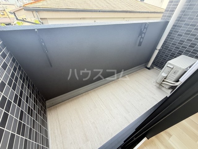 18/30 バルコニー