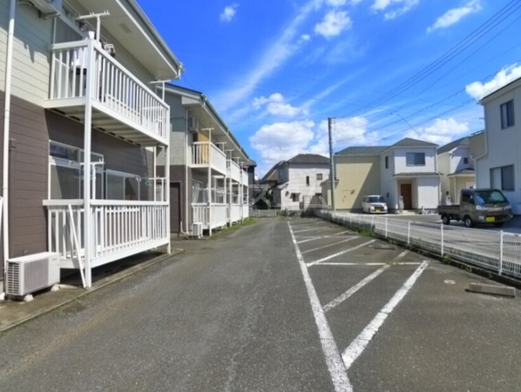 18/24 駐車場