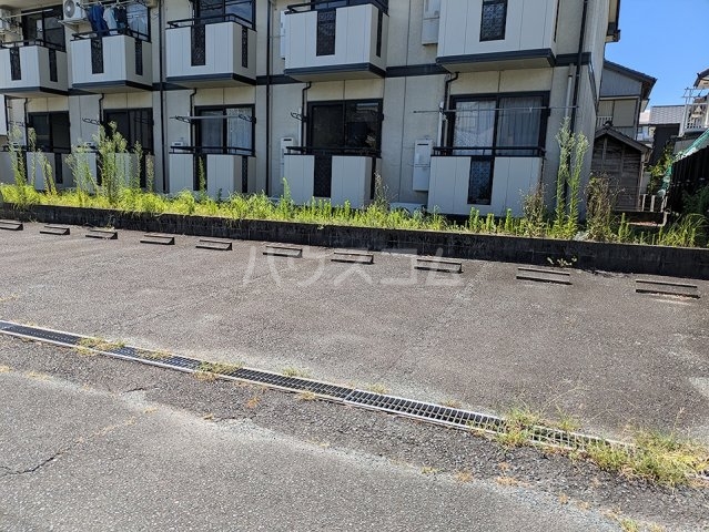 23/23 駐車場