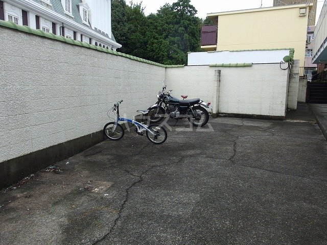 24/30 駐車場