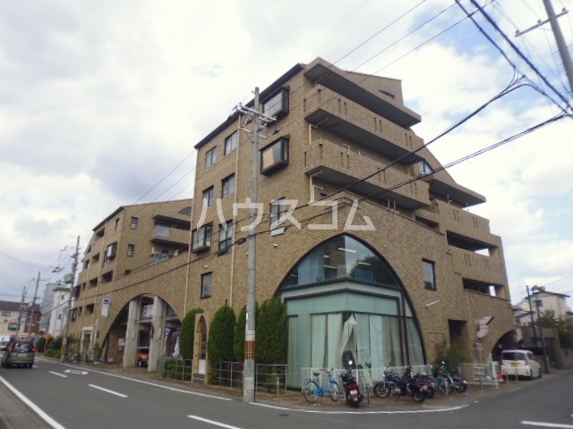 2/30 外観