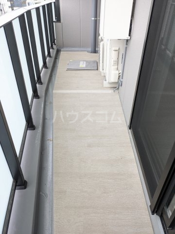 23/30 バルコニー