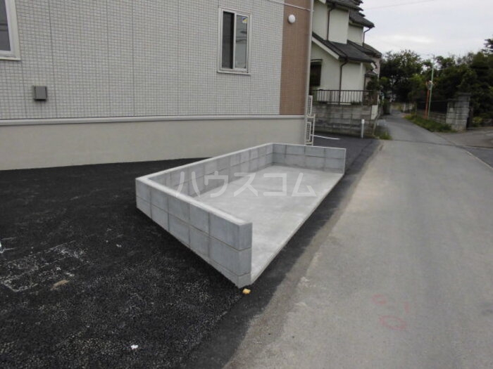 18/20 駐車場