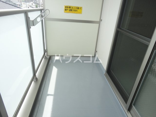 20/27 バルコニー