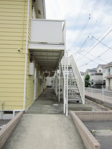 21/30 エントランス